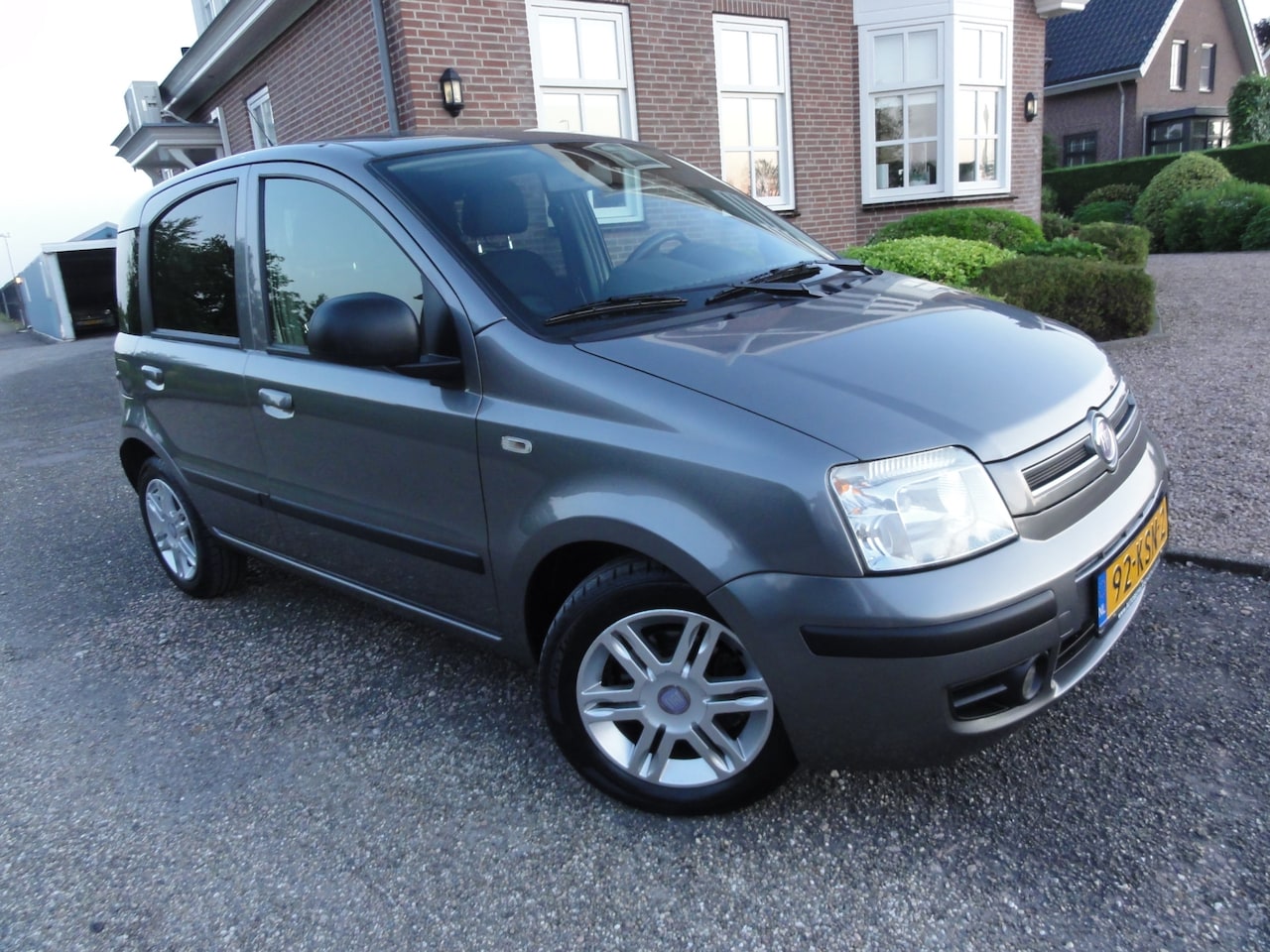 Fiat Panda - 1.2 Presto AIRCO !! A.P.K 26-05-2027 !! - AutoWereld.nl