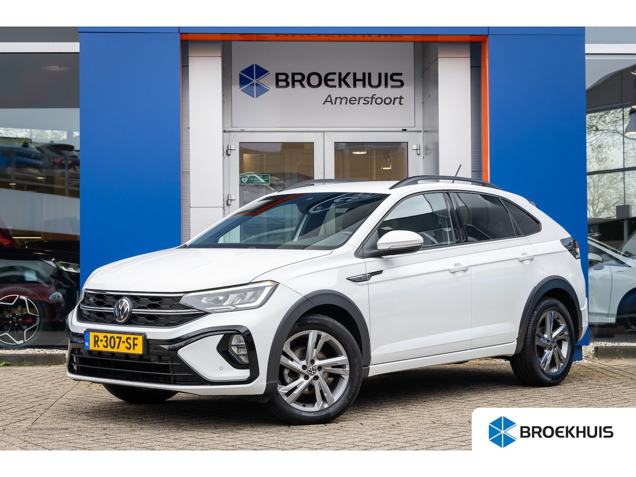 Volkswagen Taigo - 1.0 TSI R-Line | Camera | Stoel verwarming | Cruise adaptief | Apple Carplay/Android Auto - AutoWereld.nl