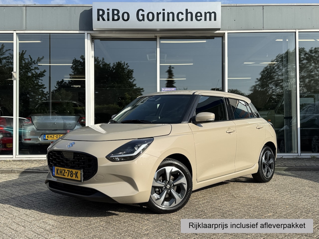 Suzuki Swift - 1.2 Style Smart Hybrid * Achteruitrijcamera * Apple carplay * Stoelverwarming * - AutoWereld.nl