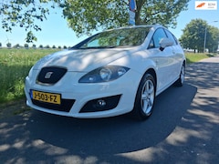 SEAT Leon - 1.2 TSI Ecomotive Style / Nieuwe ketting / Apk 2027