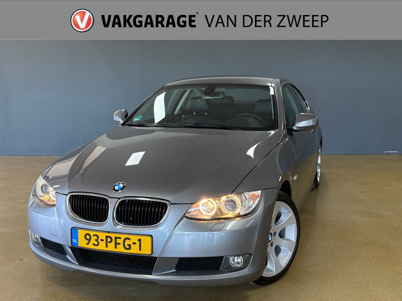 BMW 3-serie Coupé - 320i Executive | PDC | Navi | NAP - AutoWereld.nl