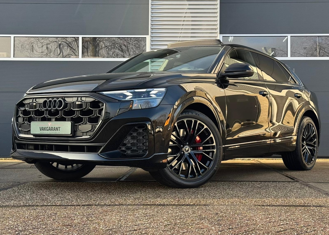 Audi Q8 - 55 TFSI e quattro Pro Line S |Pano |RS Zetels |Softcolse |Luchtvering |4 Wiel Best. |B&O | - AutoWereld.nl