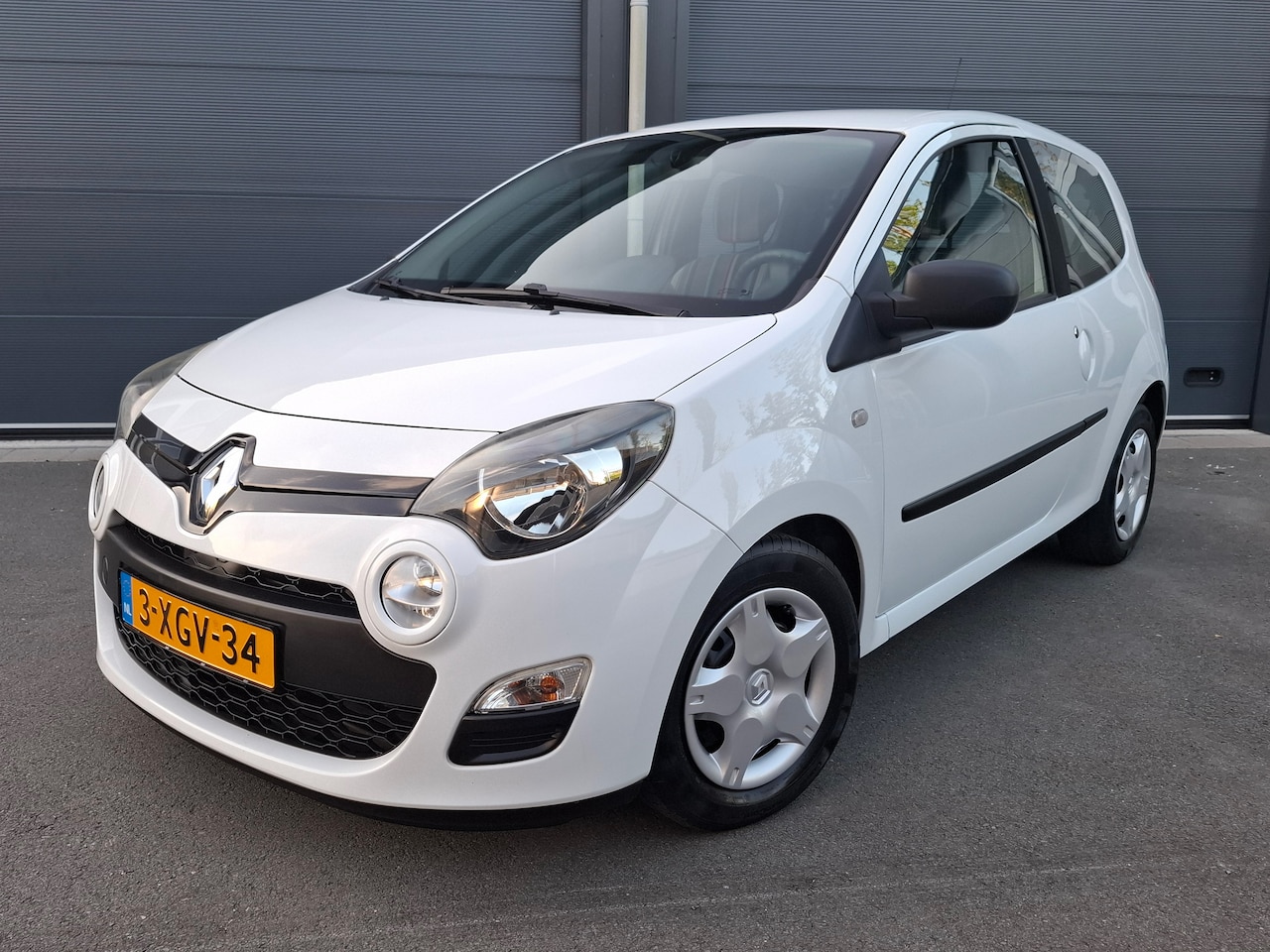 Renault Twingo - 1.2 16V Parisienne - AutoWereld.nl