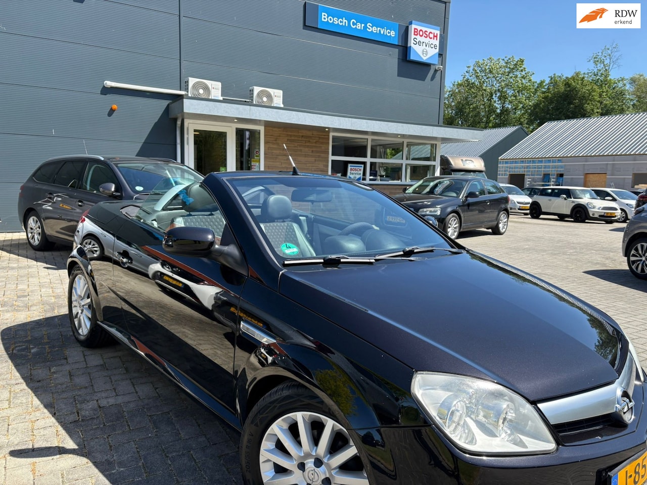 Opel Tigra TwinTop - 1.4-16V Rhythm 1.4-16V Rhythm,airco - AutoWereld.nl