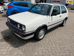Volkswagen Golf - 1.8 GTI Inj