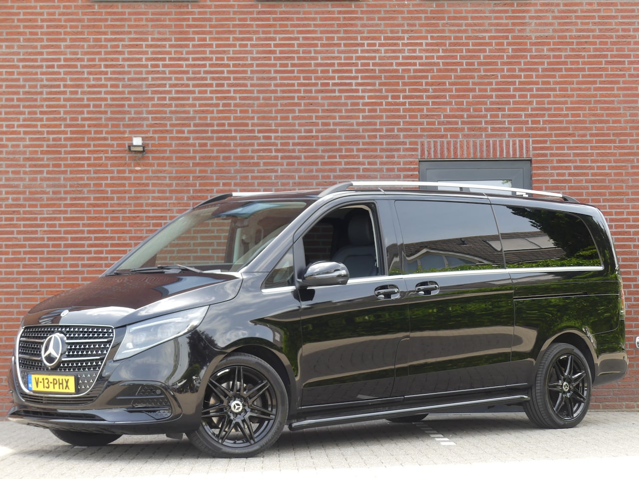 Mercedes-Benz V-klasse - 300d Extra lang Dubbel Cabine Elek deuren LED/Sfeerverlichting - AutoWereld.nl