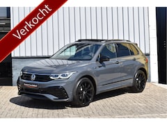 Volkswagen Tiguan - 1.5 TSI R-Line 150 Pk HUD Pano IQ Lights Navi Camera Standkachel Trekhaak 20 Inch