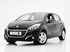 Peugeot 208 - 1.2 PureTech Signature | Carplay | Navi | Cruise