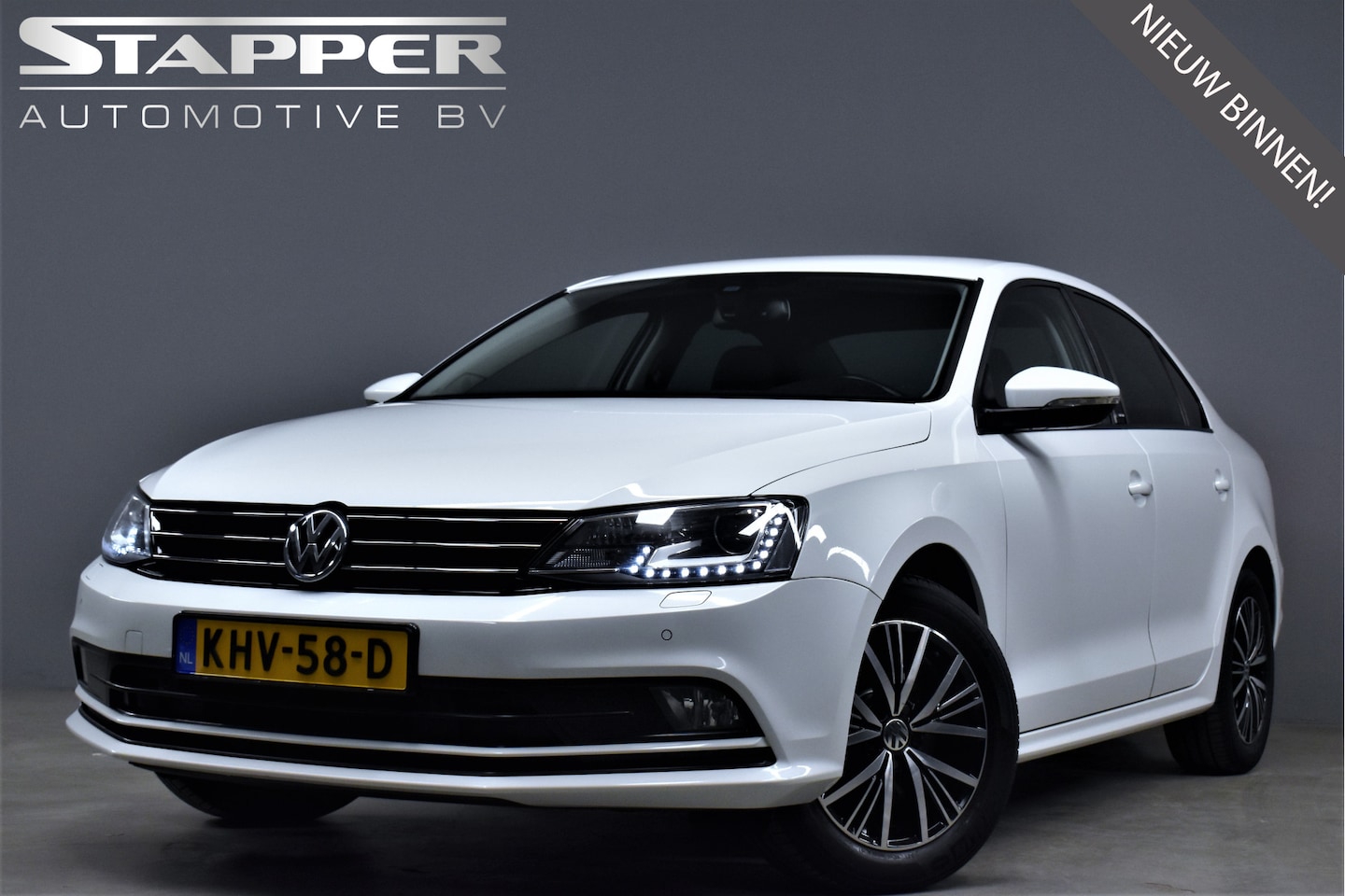 Volkswagen Jetta - 1.2 TSI 105pk Allstar 1e Eig. Navi/Xenon/Led/Climate/Stoelverw./Pdc/Cruise/Lmv - AutoWereld.nl