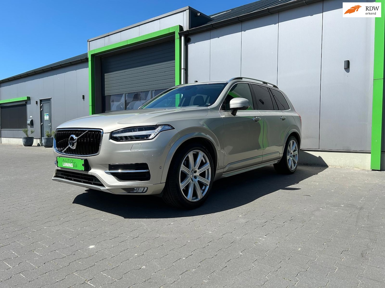 Volvo XC90 - 2.0 T5 AWD R-Design| Rijk uitgerust | AWD | Automaat | Cruise| Stoelverwarming| Carplay| P - AutoWereld.nl