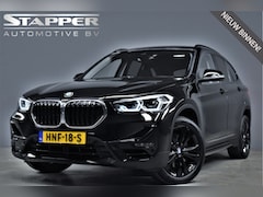 BMW X1 - sDrive20i 179pk Automaat High Executive Camera/Trekhaak/Navi/Led/Climate/Stoelverw./Pdc/Cr