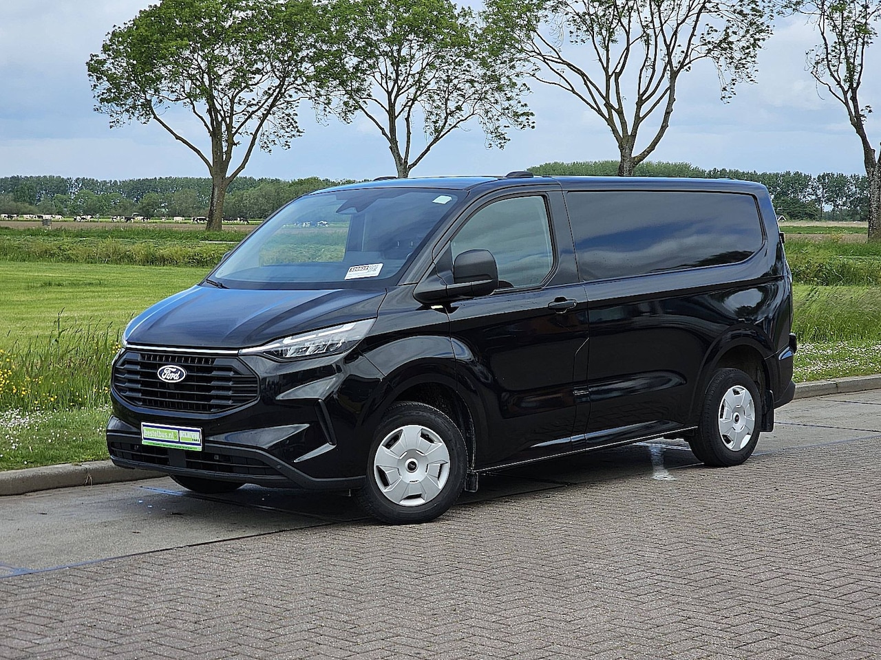 Ford Transit Custom - 320 2.0 TDCI L1H1 L1H1 Navi Trekhaak Airco ACC Dodehoeksensor 150Pk Euro6 BPM-Vrij - AutoWereld.nl