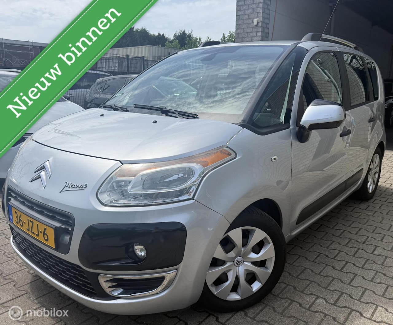 Citroën C3 Picasso - 1.6 VTi Aura / NAVI / AIRCO / 5DRS /N.A.P - AutoWereld.nl