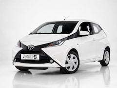 Toyota Aygo - 1.0 VVT-i X-Play | Bluetooth | Begrenzer | Airco