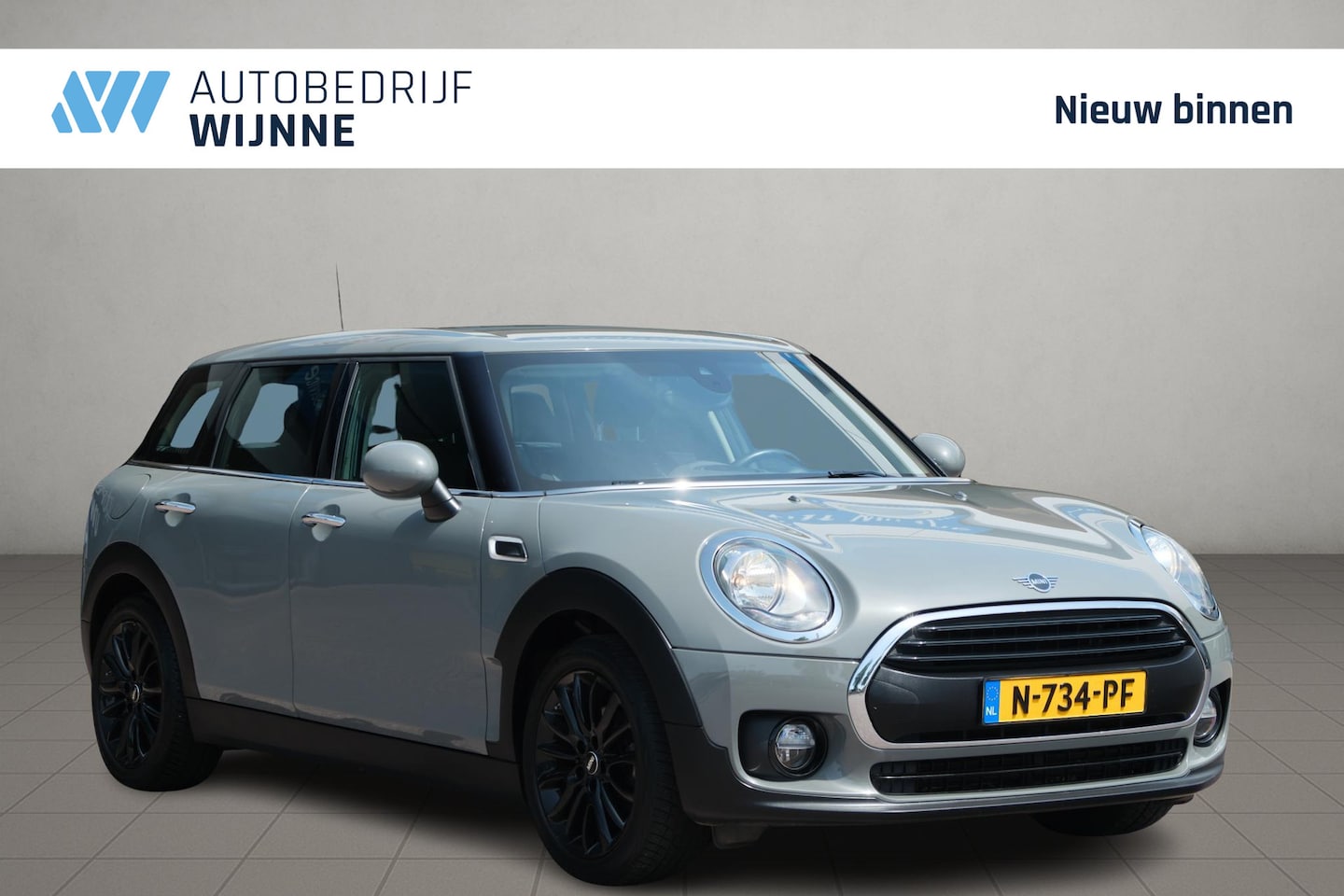 MINI Clubman - 1.5 102pk One | Airco | 18" velgen | PDC | Stoelverwarming - AutoWereld.nl