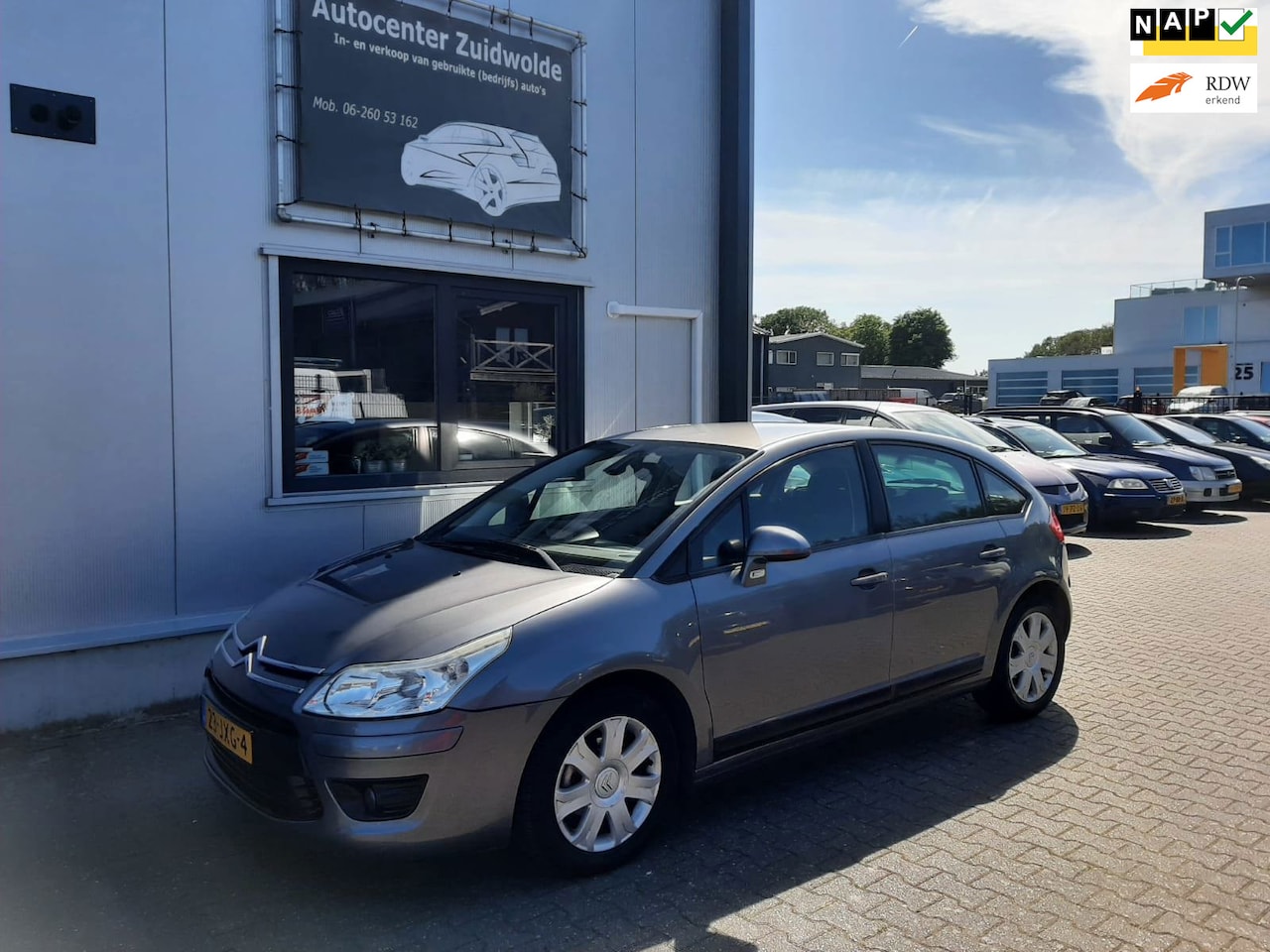 Citroën C4 - 1.6 VTi Prestige navi clima cruise - AutoWereld.nl