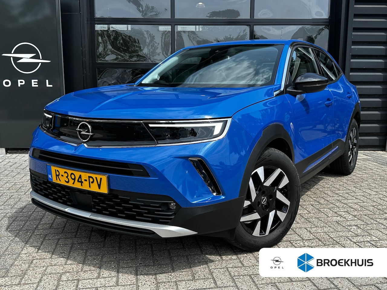 Opel Mokka - 1.2 Turbo 130 PK Elegance Automaat | APPLE CARPLAY/ANDROID AUTO| CAMERA + SENSOREN| STUURV - AutoWereld.nl
