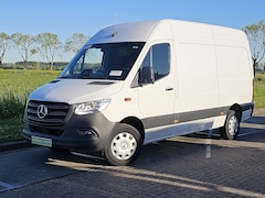 Mercedes-Benz Sprinter - 317 L2H2 Pro Mbux10 Euro6 Airco Automaat Facelift Navi BPM-Vrij 170Pk Euro6 Camera L2H2 Mb