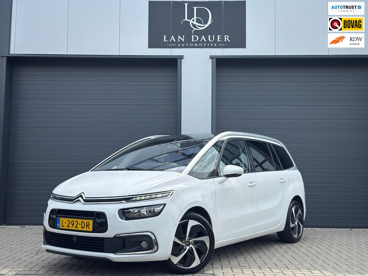 Citroën Grand C4 SpaceTourer - 1.6 THP Feel / AUTOMAAT / PANO - AutoWereld.nl