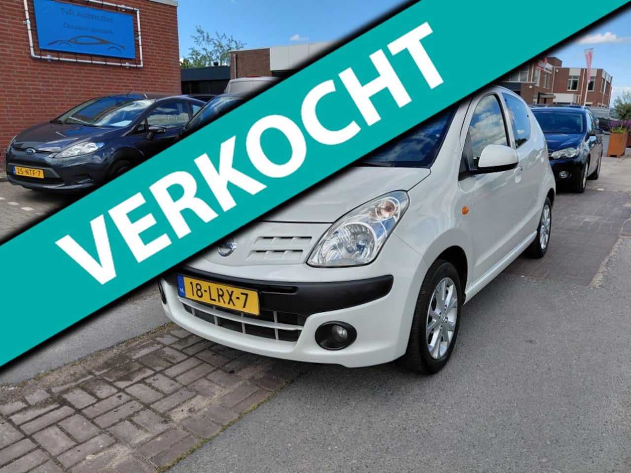 Nissan Pixo - 1.0 Look Airco 5Drs Nieuwe Apk - AutoWereld.nl