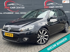 Volkswagen Golf - 1.4 TSI Highline AUT | CLIMATE | CRUISE | V-A PDC | STOEL.VER | CARPLAY | APK | LMV