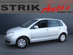 Volkswagen Polo - 1.4-16V Comfortline AIRCO