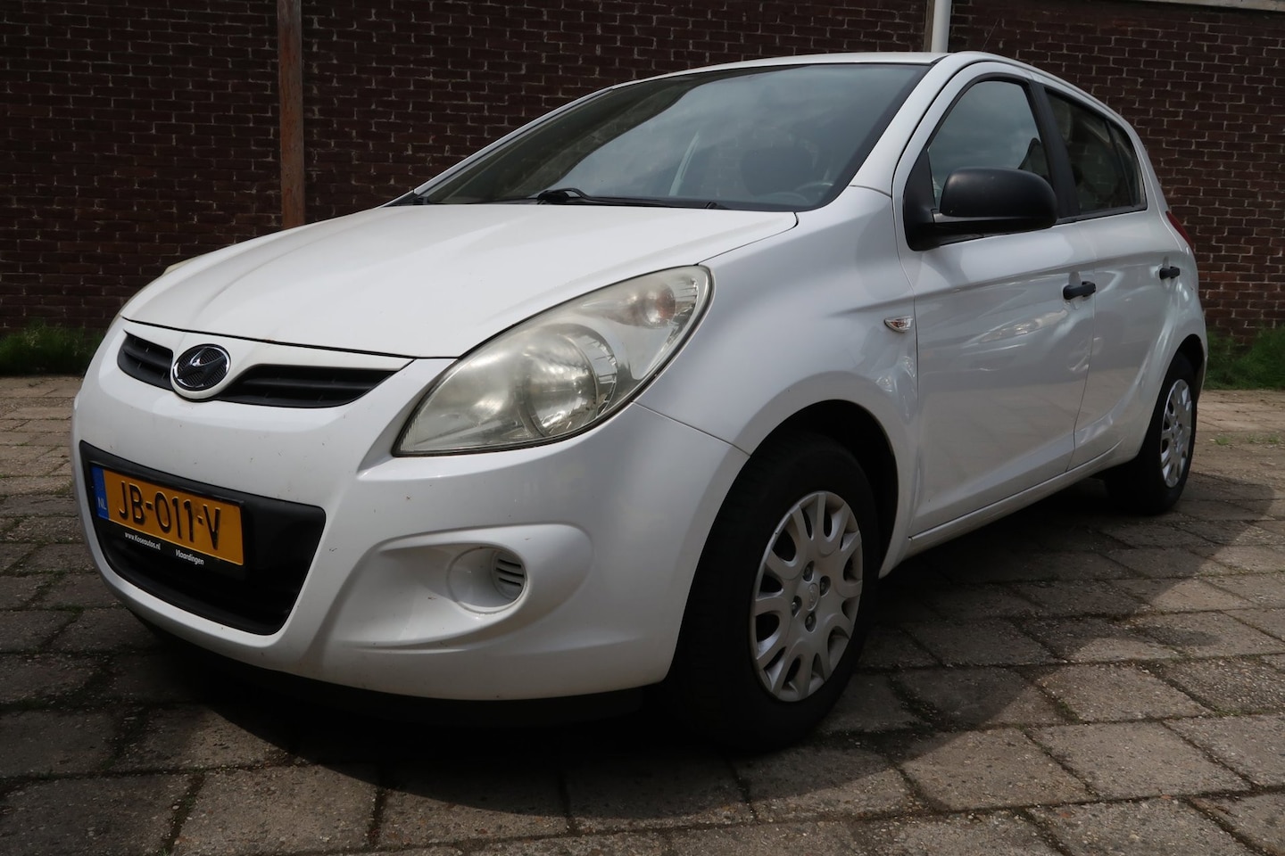 Hyundai i20 - 1.2i i-Drive *Rijklaarprijs *1e eigenaar *dealeronderhouden - AutoWereld.nl