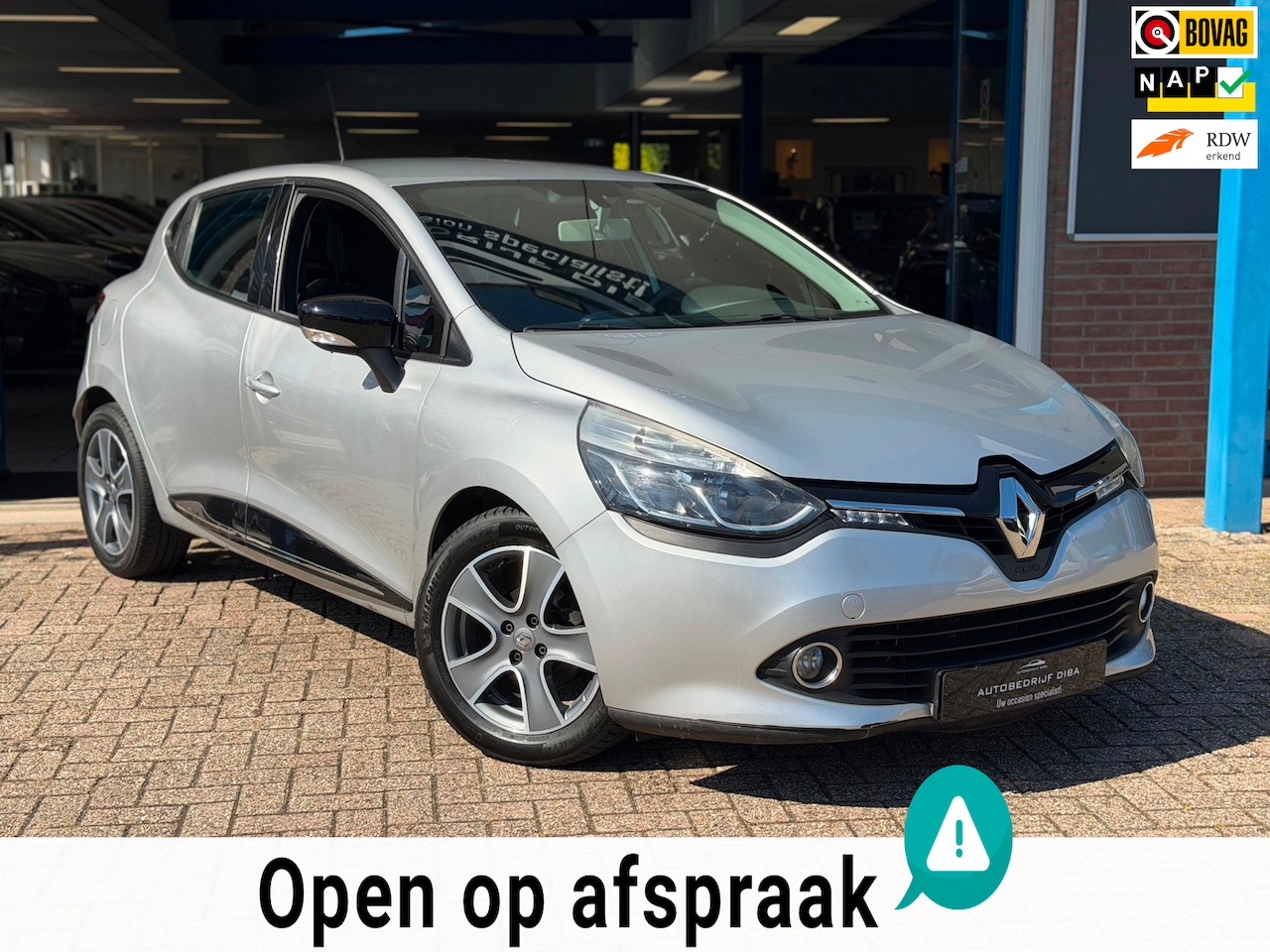 Renault Clio - 0.9 TCe Expression 2014 NAVI CLIMA LM NAP! - AutoWereld.nl