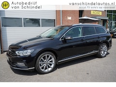 Volkswagen Passat Variant - 1.5 TSI 150PK ELEGANCE / HIGHLINE VOL LUXE PANORAMADAK FULL LED LEDER/ALCANTARA STOELVERWA