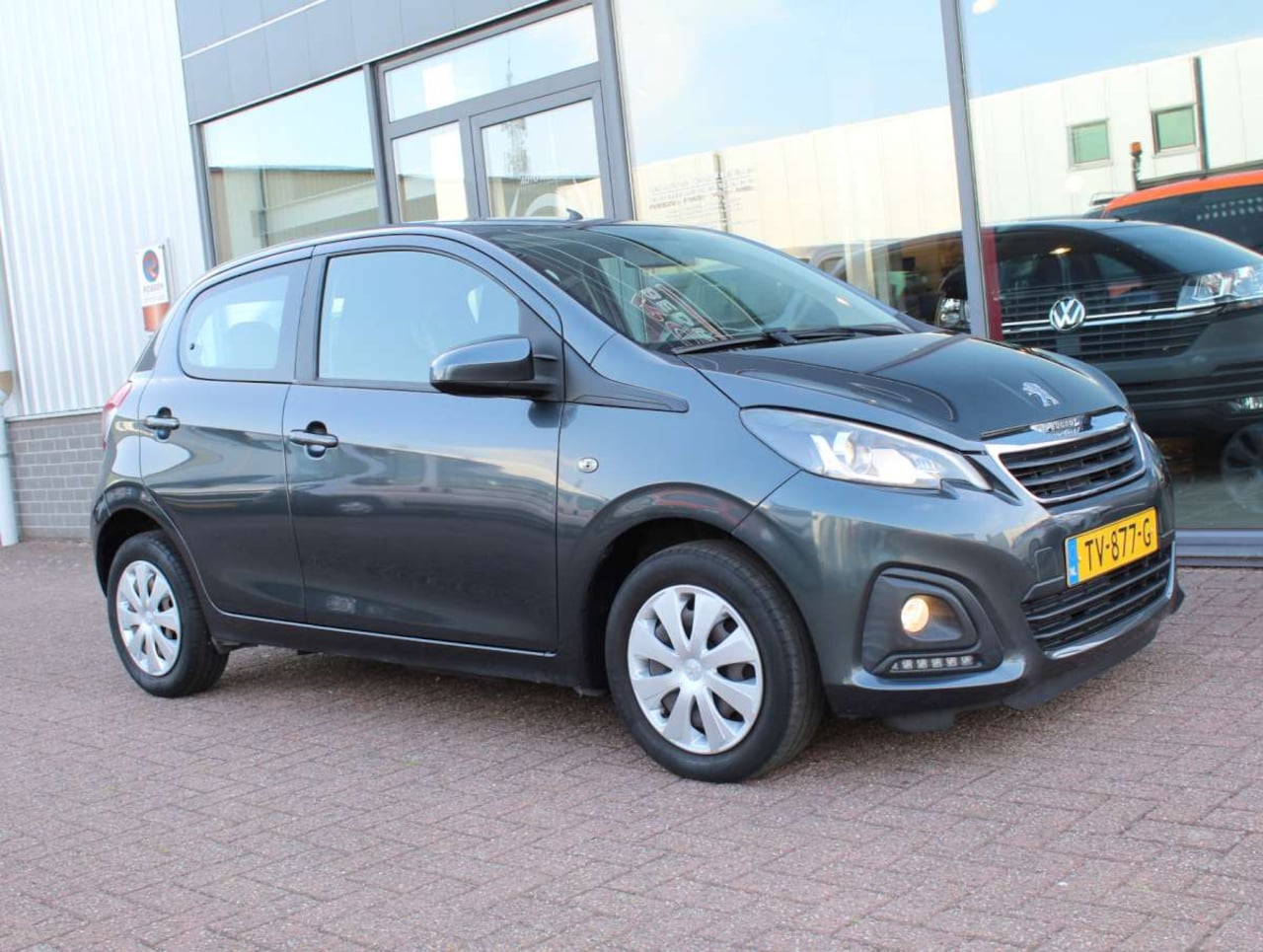 Peugeot 108 - 1.0 e-VTi Active Euro 6/Airco - AutoWereld.nl