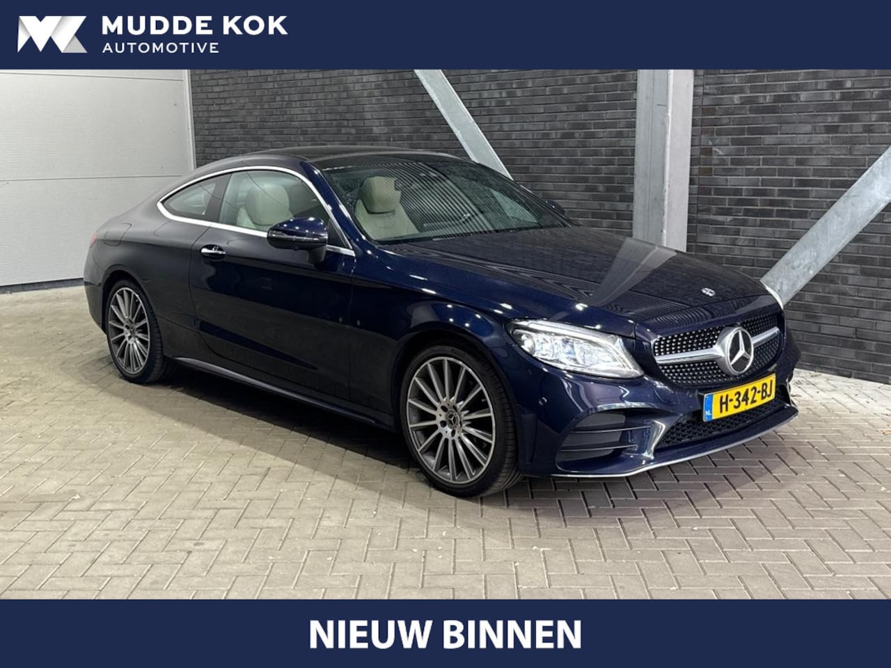 Mercedes-Benz C-klasse Coupé - 180 Premium Plus Pack | Luchtvering | Burmester | Panoramadak | 360° Camera | Memory | 19 - AutoWereld.nl