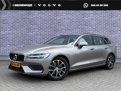 Volvo V60 - 2.0 B3 Momentum Advantage | Trekhaak | Lederen bekleding | Parkeercamera | Stoel & Stuurve
