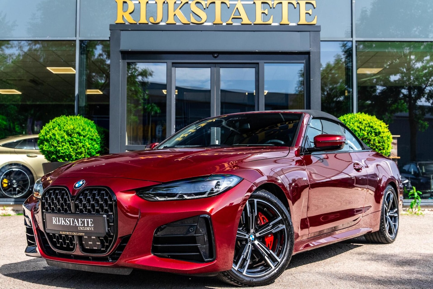BMW 4-serie Cabrio - M440i|H&K|360|MEMORY|CARPLAY|ACC|HEAD-UP - AutoWereld.nl