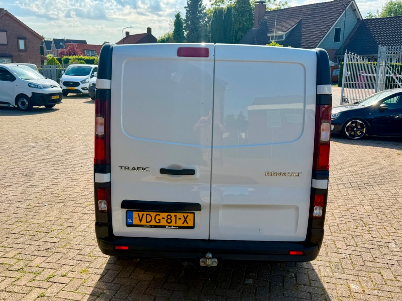 Renault Trafic - 1.6 dCi |L2H1|10-2019|EURO6|AIRCO|CRUISE.CONTROL|LAGE KM NAP|NETTE BUS - AutoWereld.nl