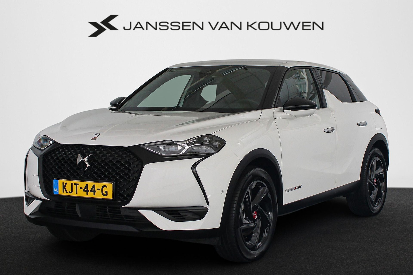 DS 3 Crossback - E-Tense Performance Line+ 50 kWh Stoelverwarming Achteruitrijcamera - AutoWereld.nl