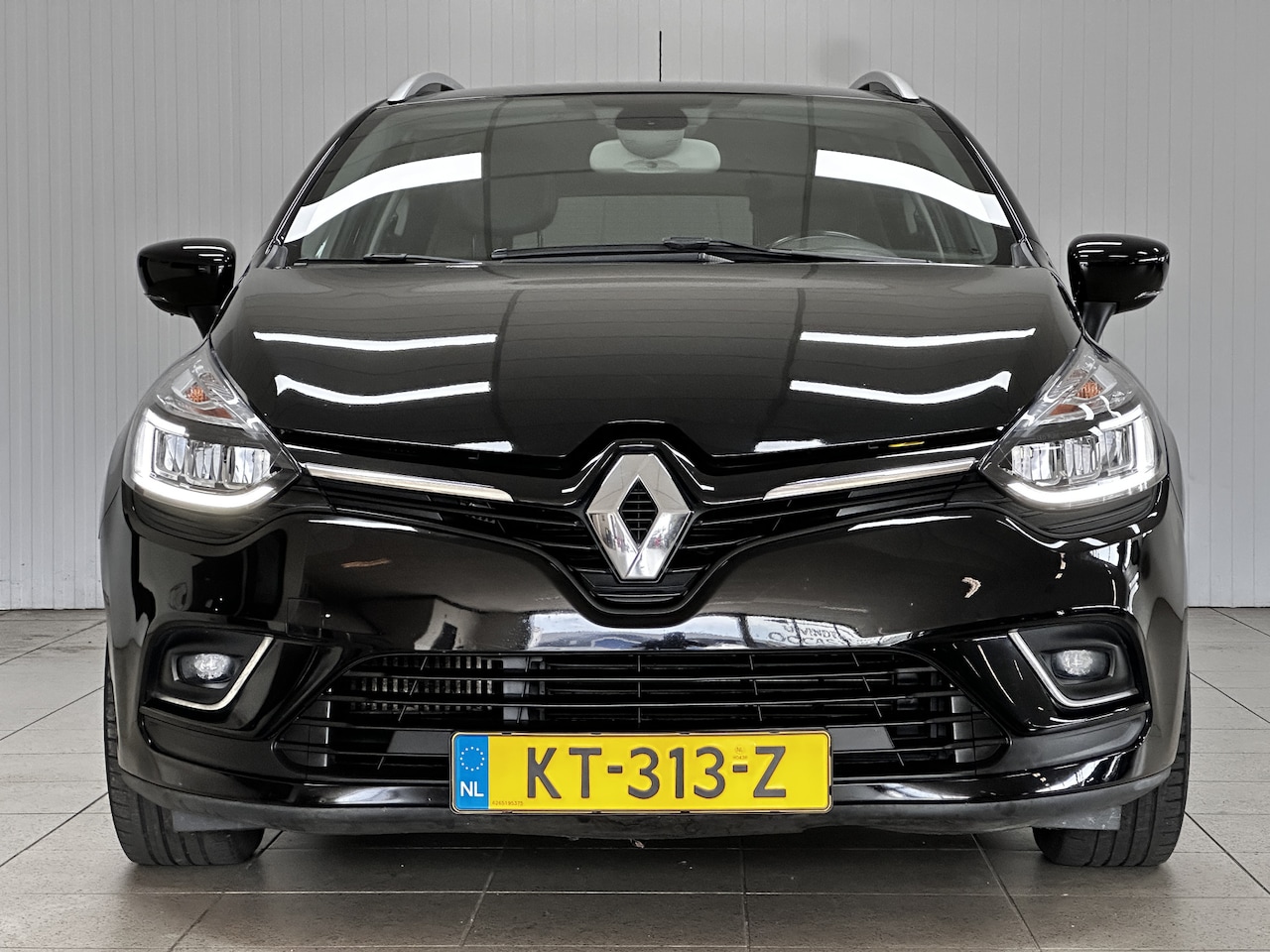 Renault Clio Estate - 0.9 TCe Intens/ LED Koplampen/ Half-Leder/ 16'' LMV/ Extra getint glas/ DAB+/ Keyless/ Sto - AutoWereld.nl
