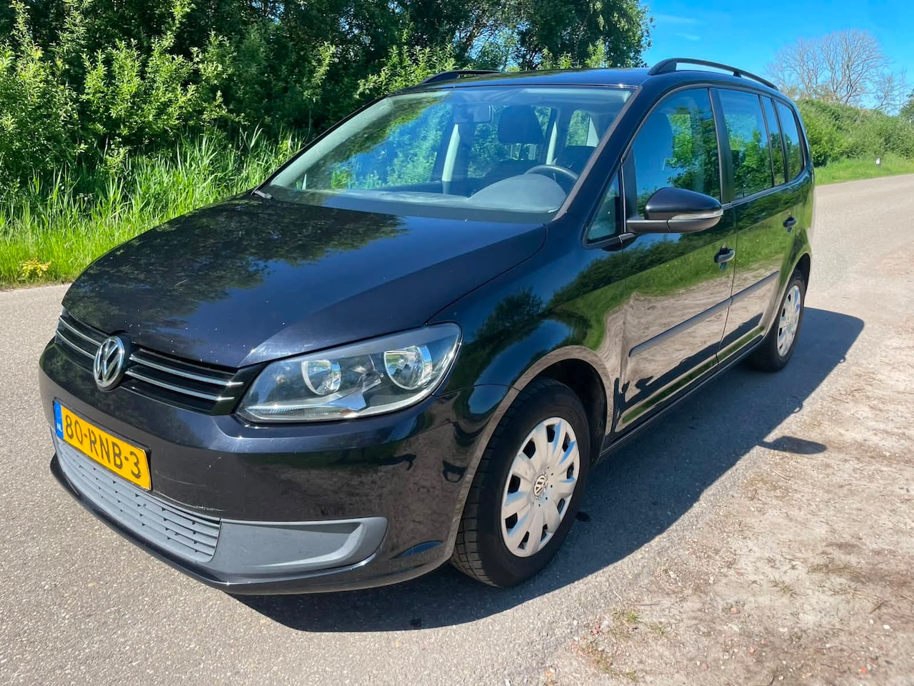 Volkswagen Touran - 1.6 TDI Trendline BlueMotion7p. 1.6 TDI Trendline BlueMotion7p. - AutoWereld.nl