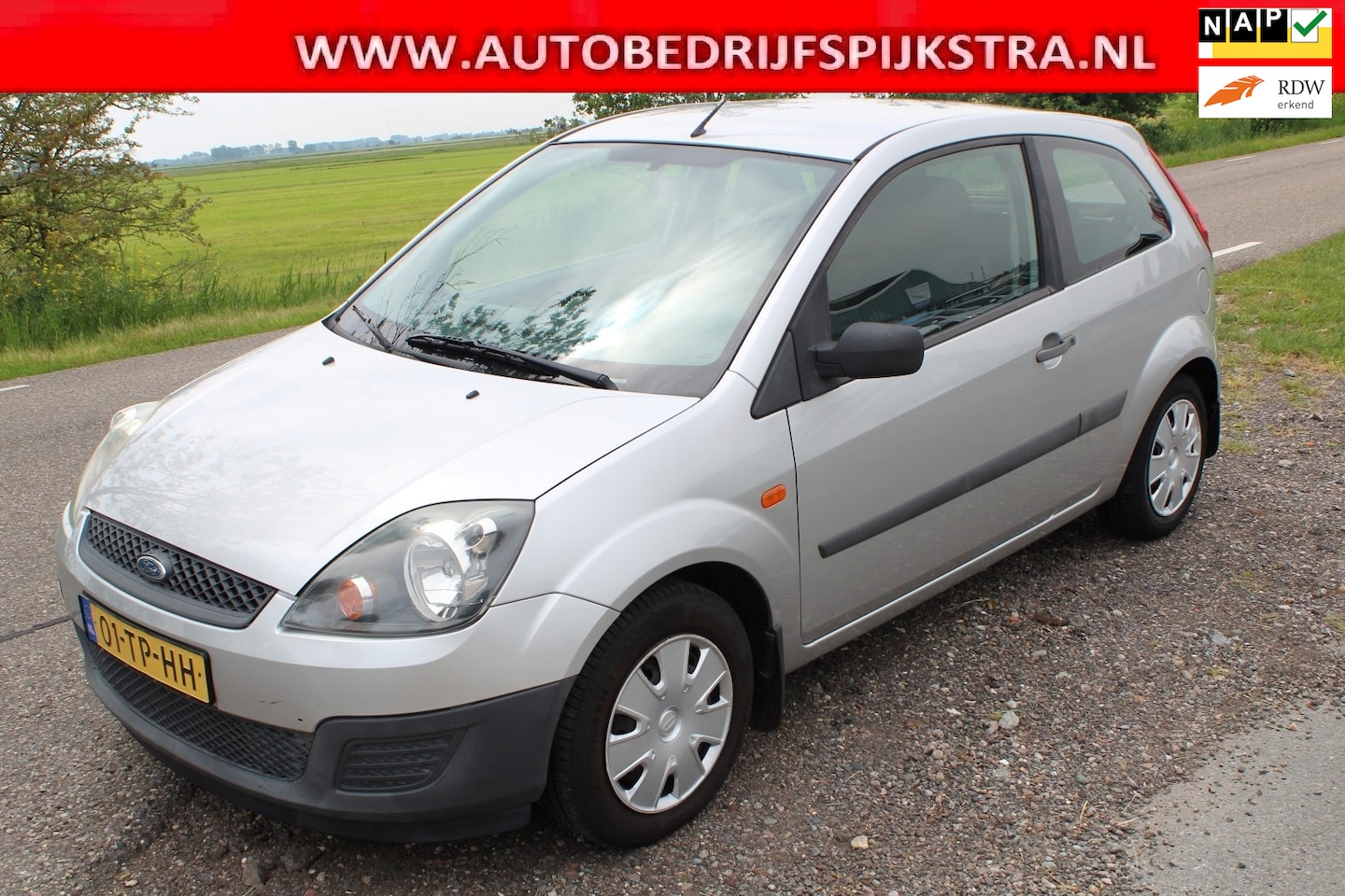 Ford Fiesta - 1.4-16V Ambiente // AUTOMAAT // - AutoWereld.nl