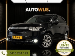 Mitsubishi Outlander - 2.0 PHEV Instyle|LEDER|PANO|TREKHAAK|CAMERA|DEALER ONDERHOUDEN
