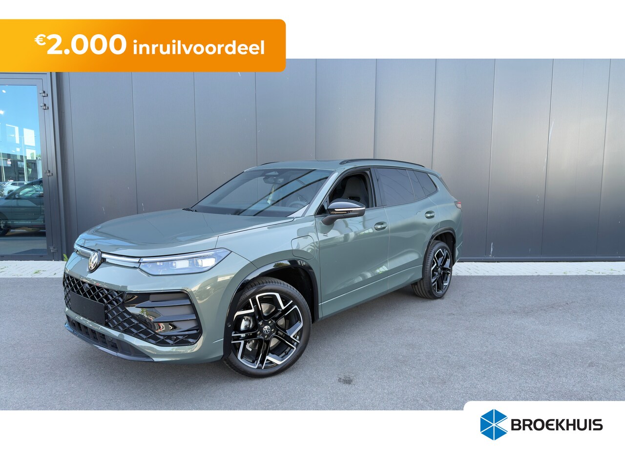 Volkswagen Tayron - R-Line Edition | 'App-Connect' draadloze smartphone integratie | Automatische afstandsrege - AutoWereld.nl