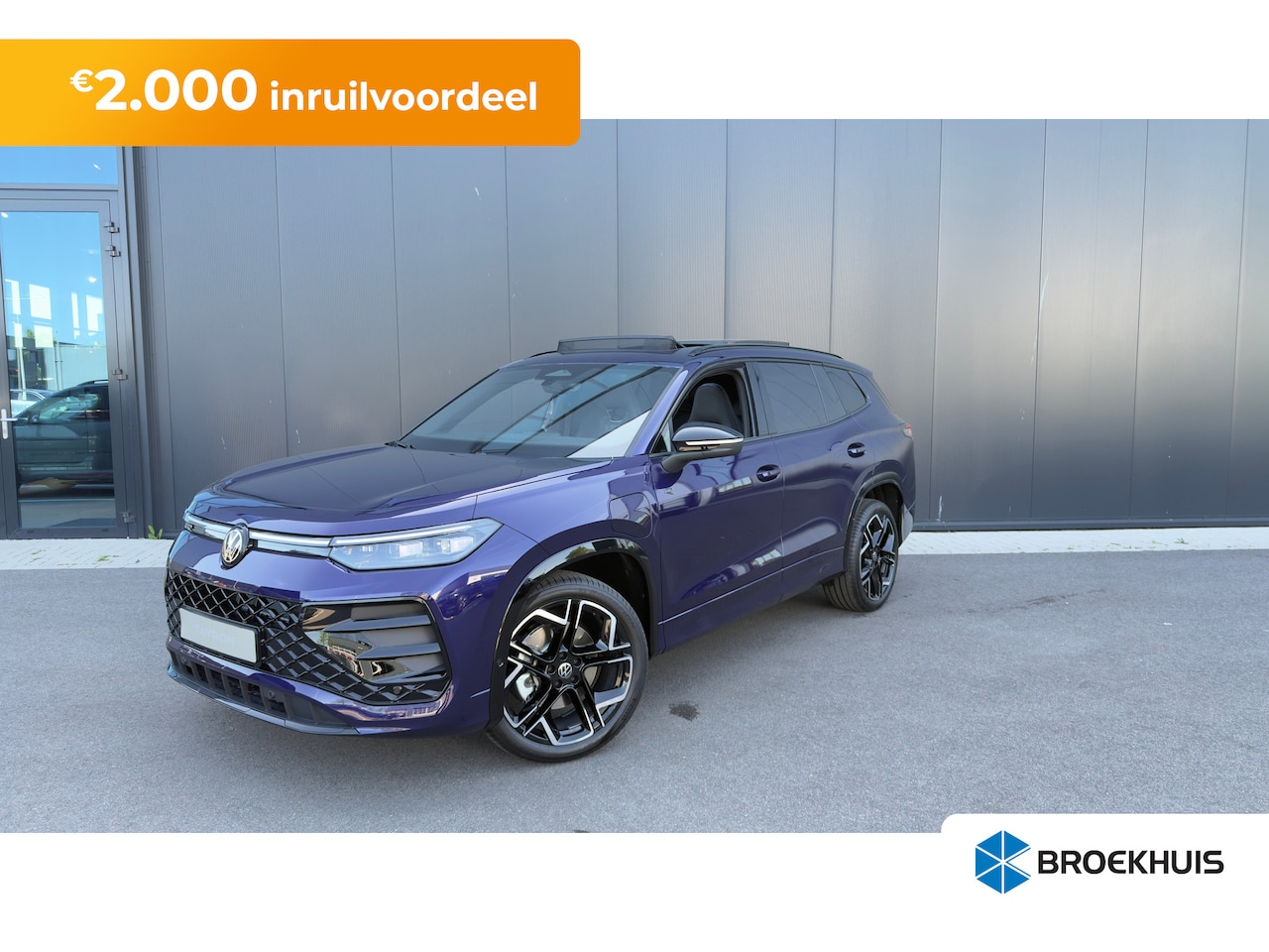 Volkswagen Tayron - R-Line Edition Inclusief €2000,- inruilvoordeel | Trekhaak | 'App-Connect' draadloze smart - AutoWereld.nl