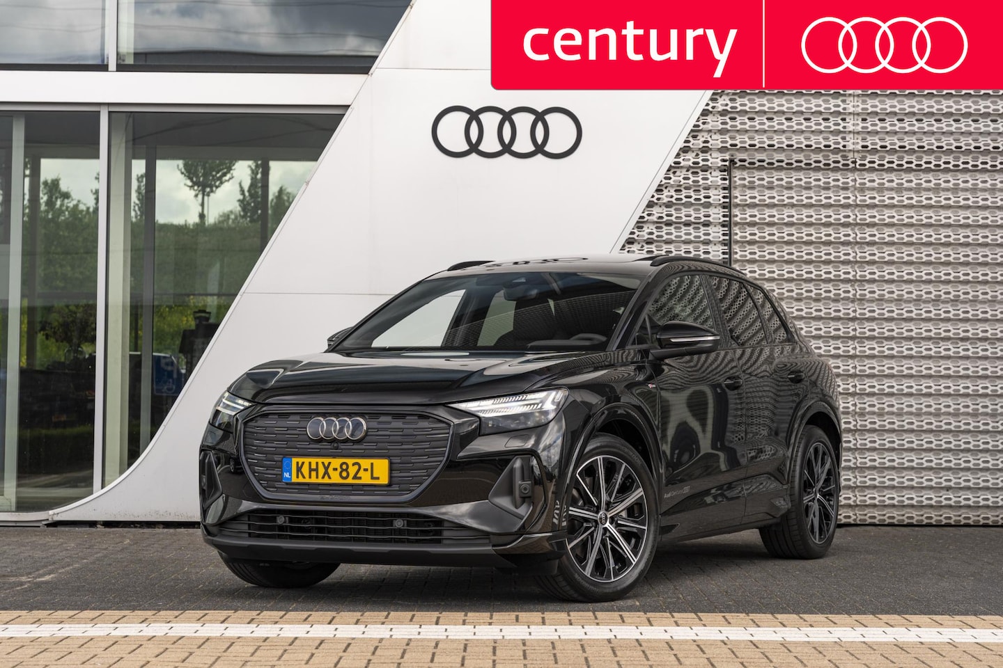 Audi Q4 e-tron - 45 quattro S Edition Competition 82 kWh | PANO | TREKHAAK - AutoWereld.nl