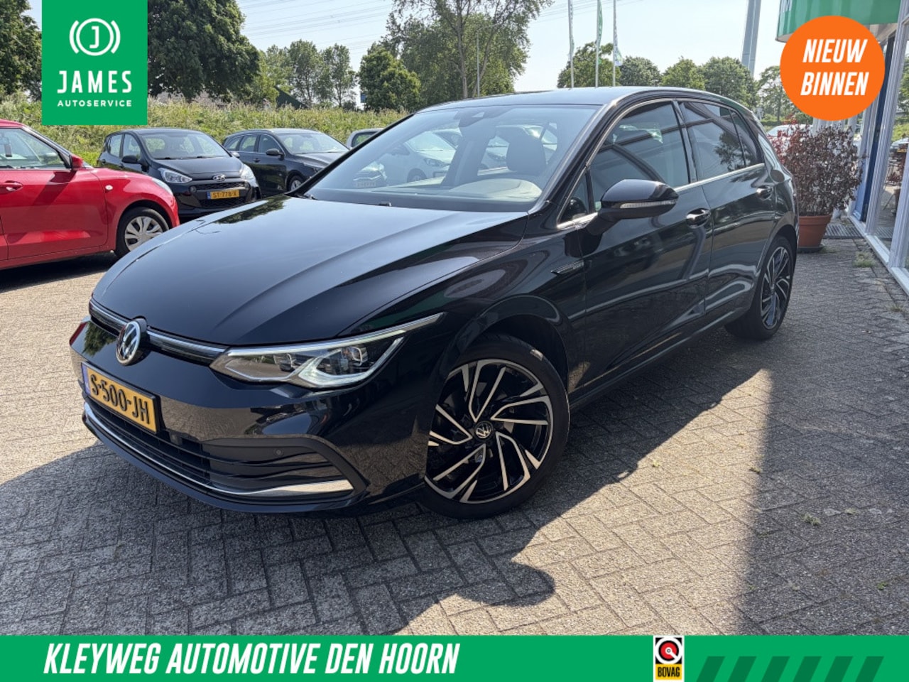 Volkswagen Golf - 1.5 eTSI Style 1.5 eTSI Style, 150pk, Aut, Nav, Carplay, Stoelverw. Digital Coc - AutoWereld.nl