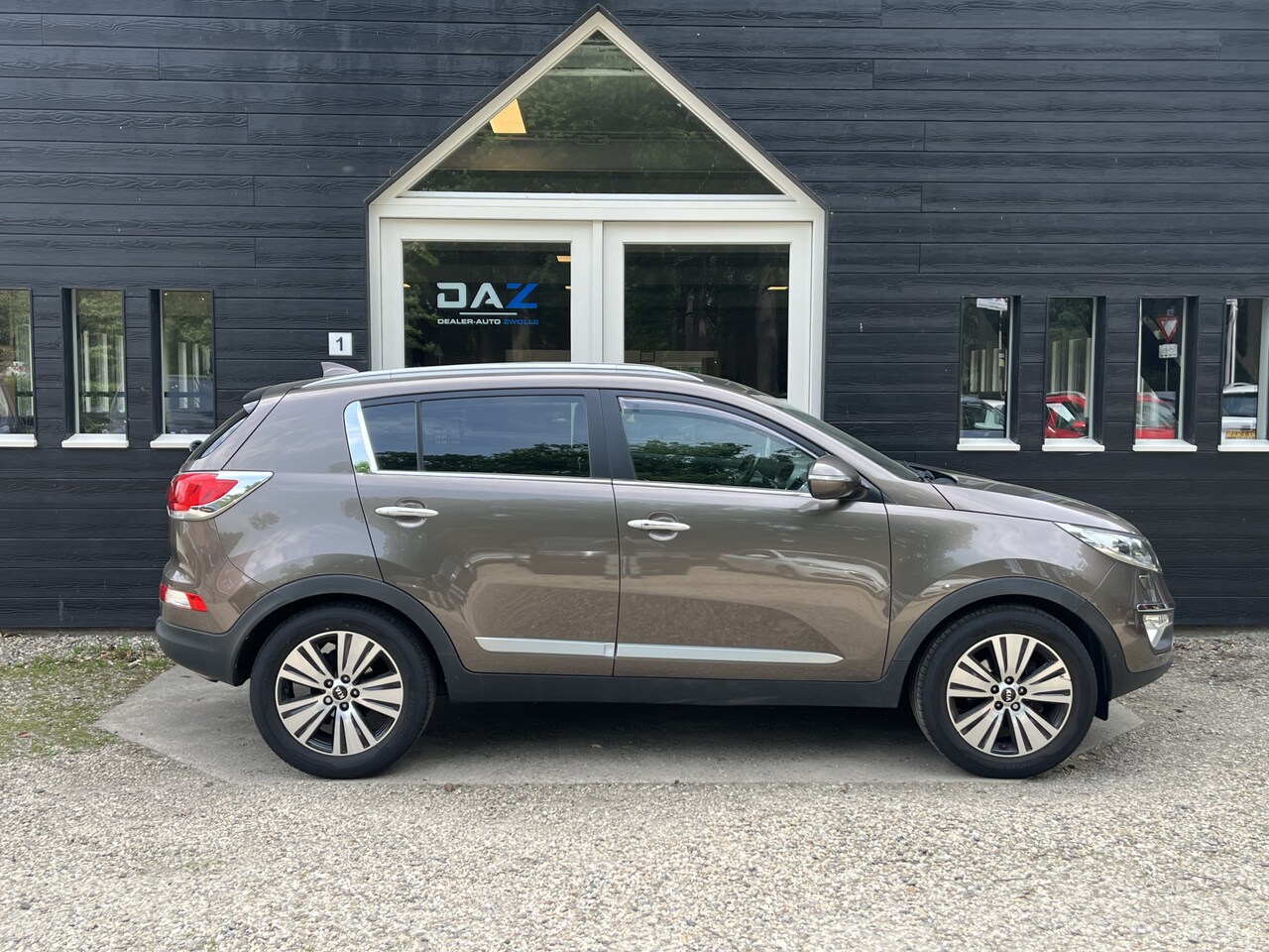 Kia Sportage - 2.0 ExecutiveLine Aut/Ecc/Leer/Navi/Pano - AutoWereld.nl