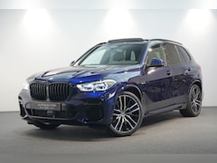 BMW X5 - xDrive45e M-Sport ✅ Gar. 3/2028 ✅ Pano ✅ 50 Jaar M Edition ✅ Trekhaak ✅ Laser ✅ H&K ✅ NAP