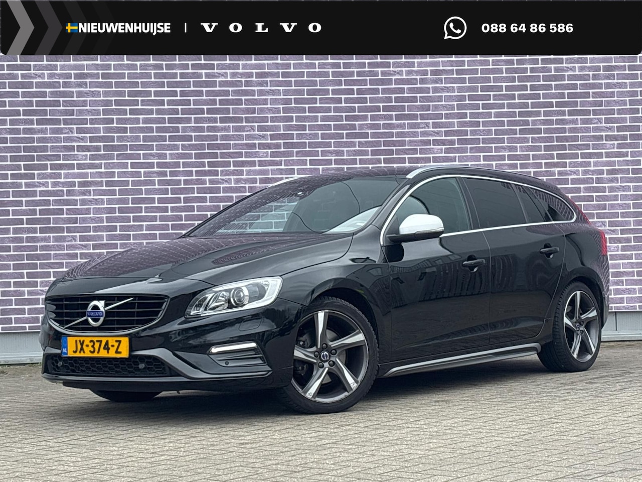 Volvo V60 - 2.0 T3 R-Design | Trekhaak | Standkachel | Stoelverwarming | Actieve Bochtverlichting | DA - AutoWereld.nl