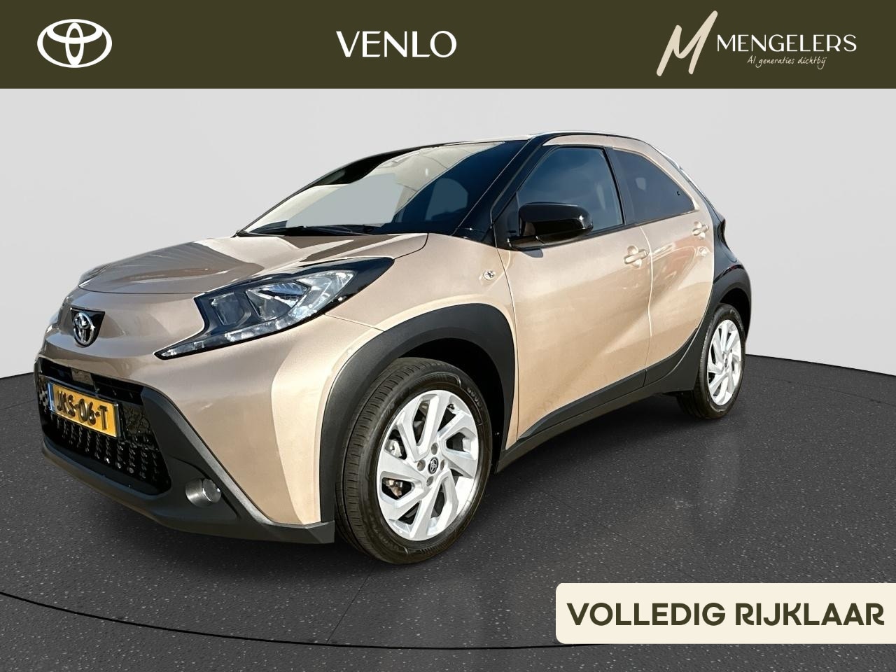 Toyota Aygo X - 1.0 S-CVT First | Rijklaar | Automaat | Stoelverwarming | - AutoWereld.nl