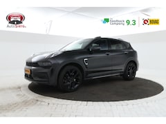 Lynk & Co 01 - 1.5 Zwarte hemel, Panorama, Digital Dash