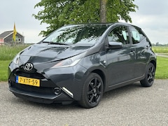 Toyota Aygo - 1.0 VVT-i x-play Automaat * NAP * nl auto