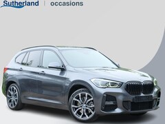 BMW X1 - xDrive25e M-sport | PHEV | M pakket | Keyless entry | Camera | Elektrische stoelen met geh